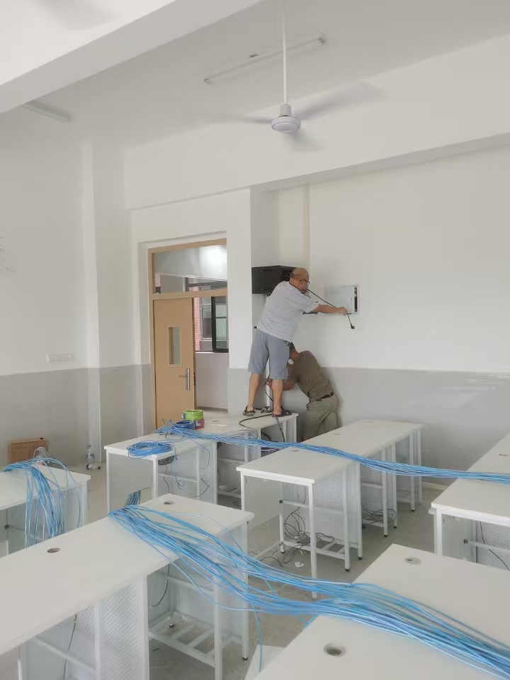 教室卡位网络布线图